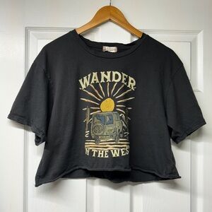 Altar’d State Graphic Cropped Tee